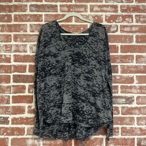 Feel The Piece Black Gray Burnout Long Sleeve Top One Size EUC Womens